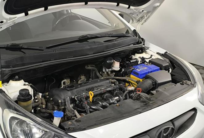 Hyundai Solaris I с пробегом 2013 года, цена 811 000 рублей, 121330 км, седан, Автокод Объявления