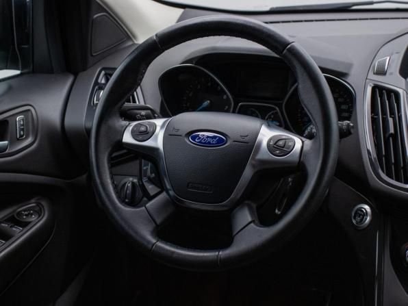 Ford Kuga II с пробегом 2016 года, цена 1 350 000 рублей, 126291 км, внедорожник, Автокод Объявления