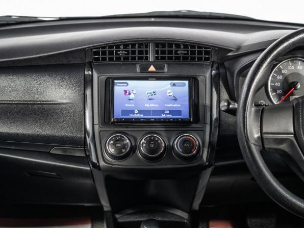 Toyota Corolla XI (E160 E170) Рестайлинг 2 с пробегом 2018 года, цена 1 179 500 рублей, 72334 км, седан, Автокод Объявления