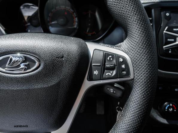 Lada (ВАЗ) Vesta I с пробегом 2021 года, цена 1 189 000 рублей, 75938 км, седан, Автокод Объявления