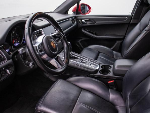 Porsche Macan I Рестайлинг с пробегом 2018 года, цена 3 870 000 рублей, 95000 км, внедорожник, Автокод Объявления