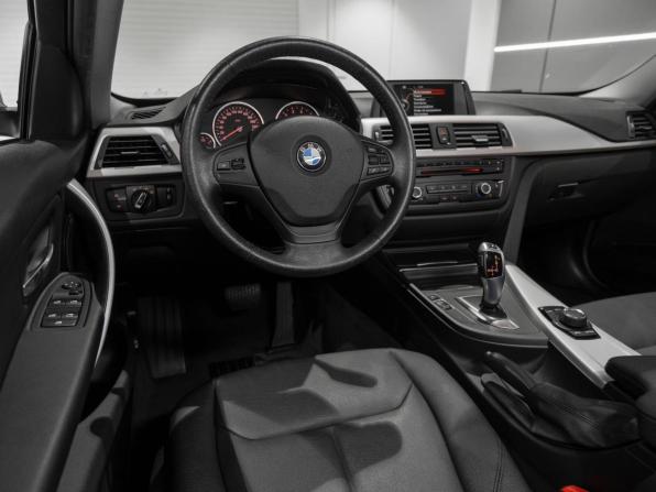 BMW 3 серии VI (F3x) с пробегом 2015 года, цена 2 200 000 рублей, 46453 км, седан, Автокод Объявления