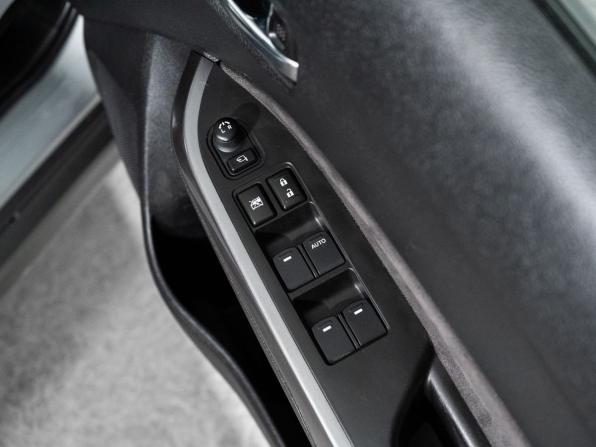 Suzuki Escudo IV Рестайлинг с пробегом 2019 года, цена 1 735 000 рублей, 146651 км, внедорожник, Автокод Объявления
