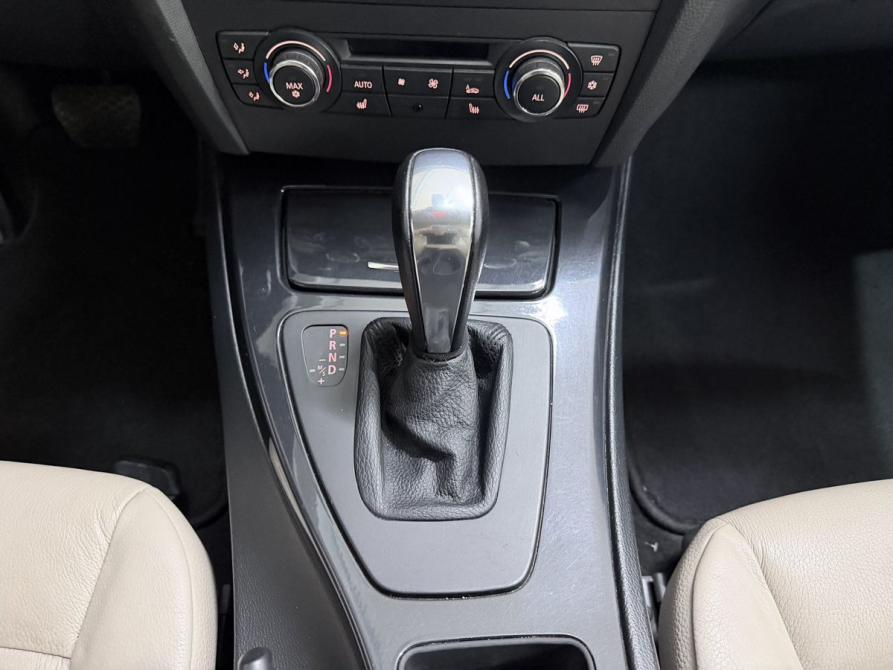BMW 3 серии V (E90/E91/E92/E93) Рестайлинг Воронеж  - изображение 13