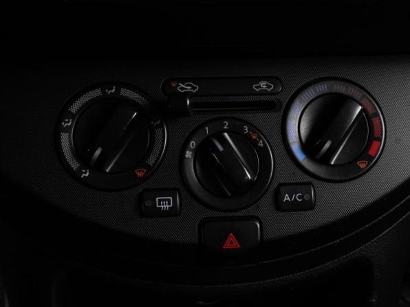 Nissan Note I Рестайлинг с пробегом 2011 года, цена 749 000 рублей, 239605 км, хэтчбек, Автокод Объявления