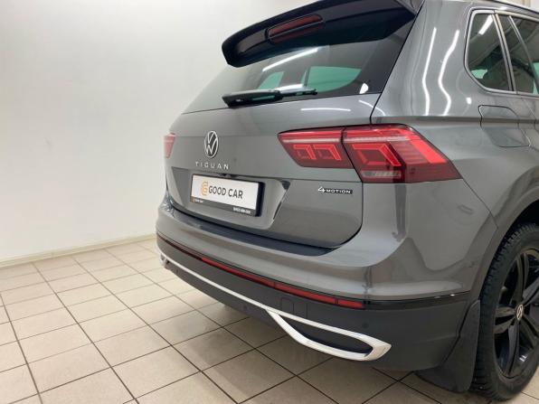 Volkswagen Tiguan II Рестайлинг с пробегом 2021 года, цена 2 695 000 рублей, 97910 км, внедорожник, Автокод Объявления