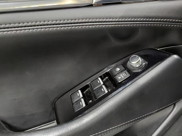 Mazda 6 III (GJ) Рестайлинг 2 с пробегом 2020 года, цена 2 640 000 рублей, 89753 км, седан, Автокод Объявления