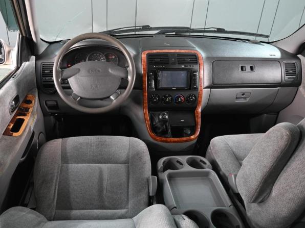 Kia Carnival I Рестайлинг с пробегом 2003 года, цена 485 000 рублей, 322057 км, минивэн, Автокод Объявления