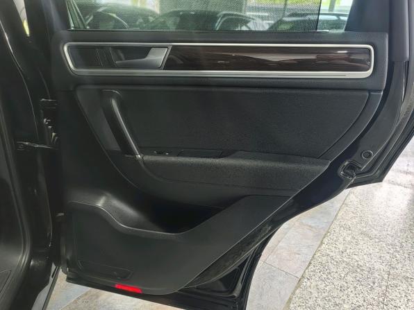 Volkswagen Touareg II Рестайлинг с пробегом 2015 года, цена 2 139 000 рублей, 151000 км, внедорожник, Автокод Объявления