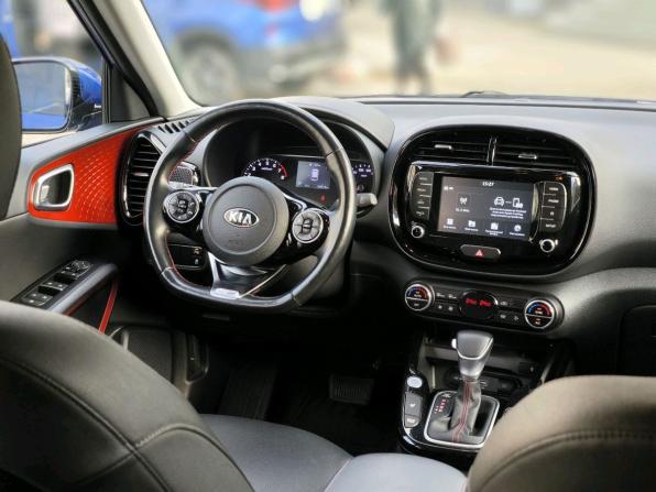 Kia Soul III с пробегом 2020 года, цена 2 150 000 рублей, 54171 км, хэтчбек, Автокод Объявления