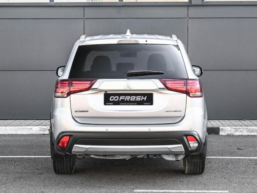 Mitsubishi Outlander III Рестайлинг 2 Новороссийск  - изображение 4
