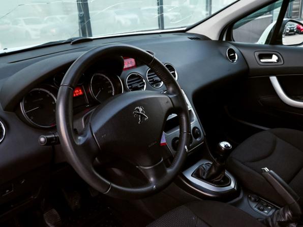 Peugeot 408 I с пробегом 2013 года, цена 525 000 рублей, 215738 км, седан, Автокод Объявления