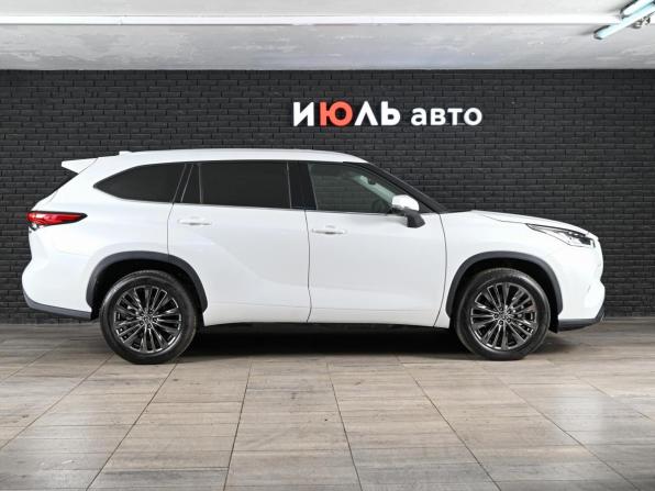 Toyota Highlander IV (XU70) с пробегом 2025 года, цена 5 050 000 рублей, 56 км, внедорожник, Автокод Объявления