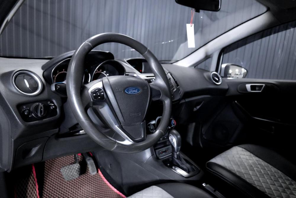 Ford Fiesta Mk6 Рестайлинг Тюмень  - изображение 12