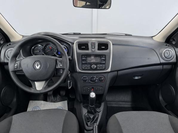 Renault Sandero II с пробегом 2016 года, цена 629 000 рублей, 182318 км, хэтчбек, Автокод Объявления