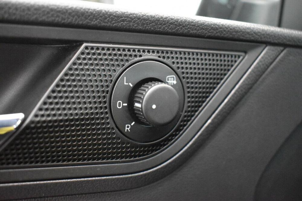 Skoda Rapid I Рестайлинг Москва  - изображение 10