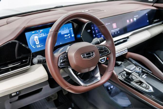 Geely Monjaro I с пробегом 2022 года, цена 3 238 000 рублей, 10046 км, внедорожник, Автокод Объявления