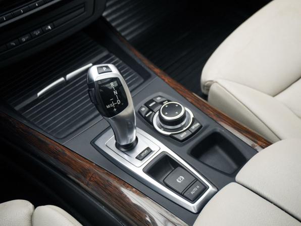 BMW X5 II (E70) Рестайлинг с пробегом 2011 года, цена 1 490 000 рублей, 314665 км, внедорожник, Автокод Объявления