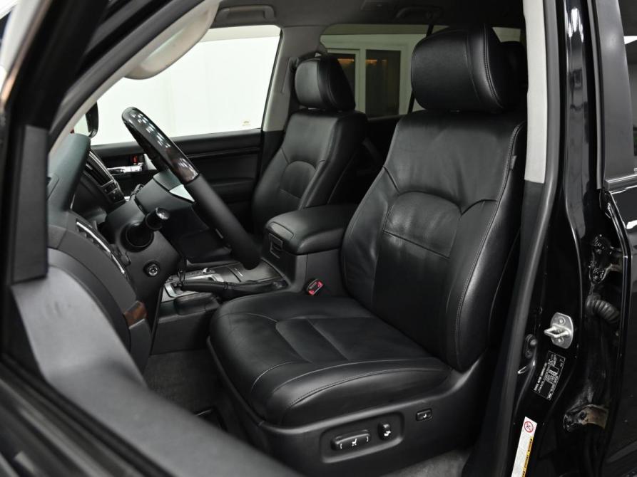 Toyota Land Cruiser 200 Series Рестайлинг 1 Москва  - изображение 14