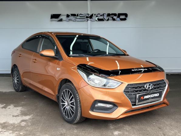 Hyundai Solaris II с пробегом 2019 года, цена 1 299 000 рублей, 53690 км, седан, Автокод Объявления