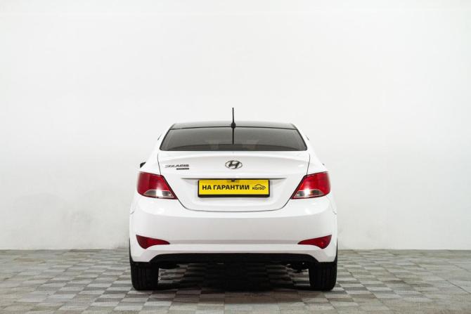 Hyundai Solaris I Рестайлинг с пробегом 2016 года, цена 779 000 рублей, 236210 км, седан, Автокод Объявления