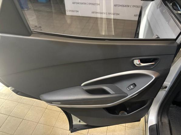 Hyundai Santa Fe III с пробегом 2012 года, цена 1 589 000 рублей, 154648 км, внедорожник, Автокод Объявления