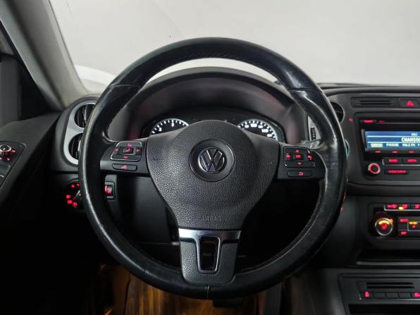 Volkswagen Tiguan I Рестайлинг с пробегом 2013 года, цена 1 377 000 рублей, 179565 км, внедорожник, Автокод Объявления