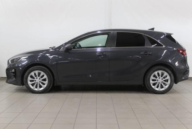 Kia Ceed II Рестайлинг с пробегом 2018 года, цена 1 920 000 рублей, 68518 км, хэтчбек, Автокод Объявления