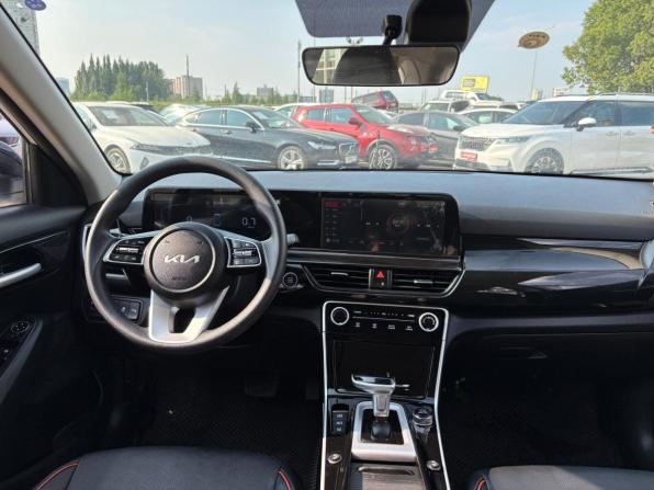 Kia Seltos I Рестайлинг с пробегом 2024 года, цена 2 410 000 рублей, 27105 км, внедорожник, Автокод Объявления