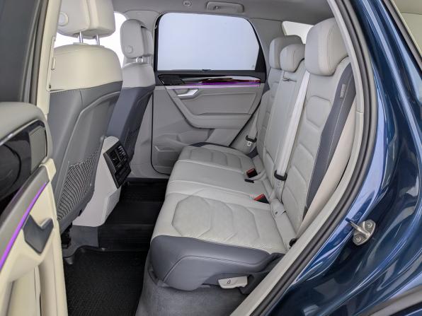 Volkswagen Touareg III с пробегом 2022 года, цена 7 600 000 рублей, 39500 км, внедорожник, Автокод Объявления