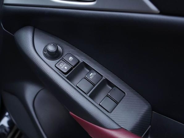 Mazda CX-3 I с пробегом 2015 года, цена 1 360 000 рублей, 33568 км, внедорожник, Автокод Объявления
