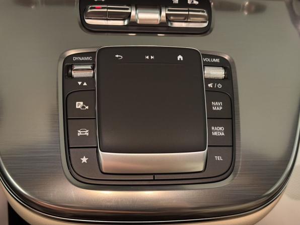 Mercedes-Benz V-Класс III (W447) Рестайлинг 2 с пробегом 2025 года, цена 18 000 000 рублей, 30 км, минивэн, Автокод Объявления
