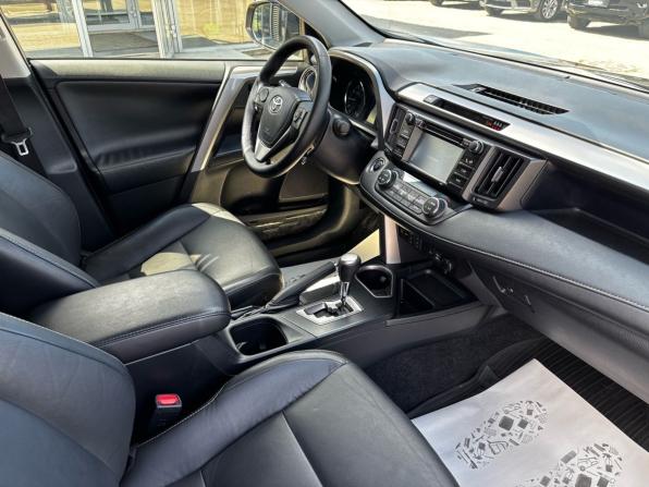 Toyota RAV4 IV (XA40) Рестайлинг с пробегом 2016 года, цена 2 650 000 рублей, 129100 км, внедорожник, Автокод Объявления