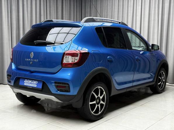 Renault Sandero II Рестайлинг с пробегом 2021 года, цена 1 099 000 рублей, 100634 км, хэтчбек, Автокод Объявления