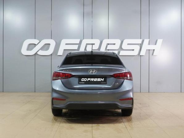 Hyundai Solaris II с пробегом 2017 года, цена 1 169 000 рублей, 154038 км, седан, Автокод Объявления