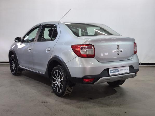 Renault Logan II Рестайлинг с пробегом 2021 года, цена 1 299 000 рублей, 43947 км, седан, Автокод Объявления
