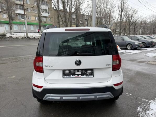 Skoda Yeti I Рестайлинг с пробегом 2015 года, цена 1 195 000 рублей, 113929 км, внедорожник, Автокод Объявления