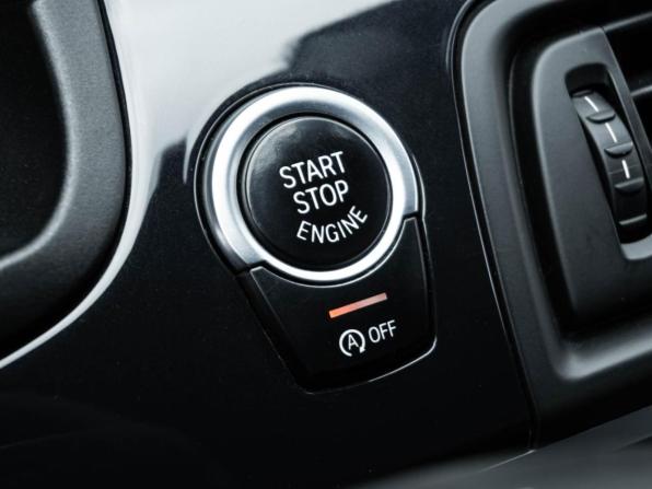BMW 5 серии VI (F10/F11/F07) Рестайлинг с пробегом 2016 года, цена 1 890 000 рублей, 336038 км, седан, Автокод Объявления