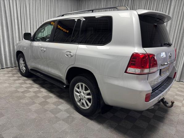 Toyota Land Cruiser 200 Series с пробегом 2008 года, цена 2 850 000 рублей, 255834 км, внедорожник, Автокод Объявления