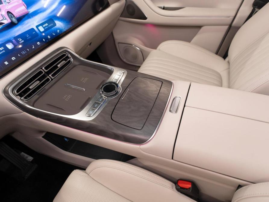 Geely Galaxy M9 Москва  - изображение 20