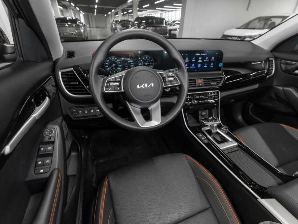 Kia Seltos I Рестайлинг с пробегом 2026 года, цена 3 000 000 рублей, 26 км, внедорожник, Автокод Объявления