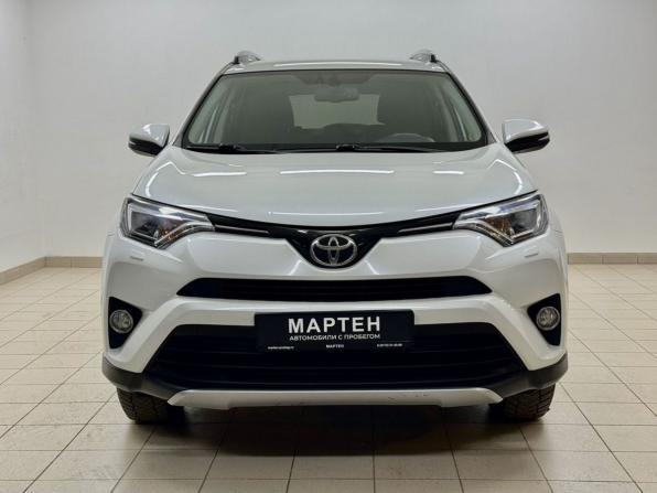 Toyota RAV4 IV (XA40) Рестайлинг с пробегом 2017 года, цена 2 395 000 рублей, 140863 км, внедорожник, Автокод Объявления
