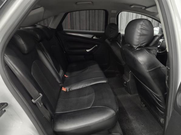 Ford Mondeo IV Рестайлинг с пробегом 2011 года, цена 690 000 рублей, 190000 км, седан, Автокод Объявления