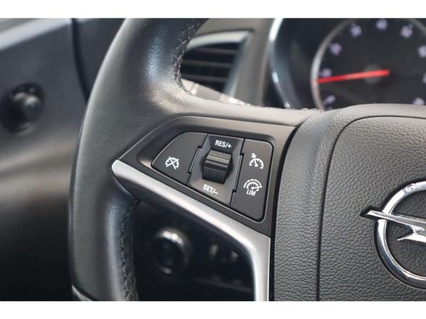 Opel Astra J Рестайлинг с пробегом 2012 года, цена 789 000 рублей, 102138 км, хэтчбек, Автокод Объявления