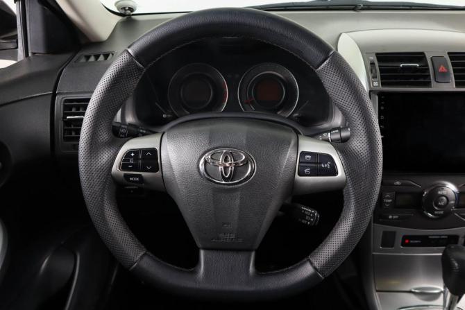 Toyota Corolla X (E140 E150) Рестайлинг с пробегом 2012 года, цена 1 279 000 рублей, 217500 км, седан, Автокод Объявления
