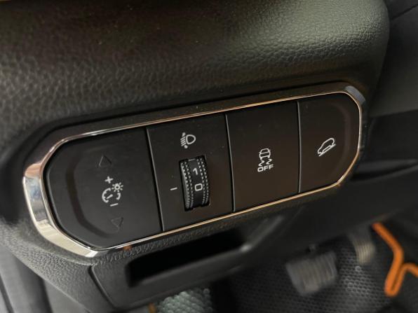 Haval Jolion I с пробегом 2023 года, цена 1 720 000 рублей, 105833 км, внедорожник, Автокод Объявления