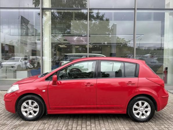 Nissan Tiida I с пробегом 2010 года, цена 478 000 рублей, 300160 км, хэтчбек, Автокод Объявления