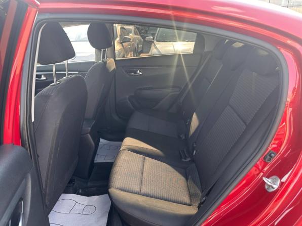 Kia Rio IV Рестайлинг с пробегом 2022 года, цена 1 728 000 рублей, 53302 км, седан, Автокод Объявления