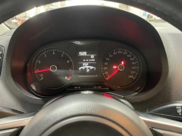Volkswagen Polo V Рестайлинг с пробегом 2018 года, цена 970 000 рублей, 102000 км, седан, Автокод Объявления