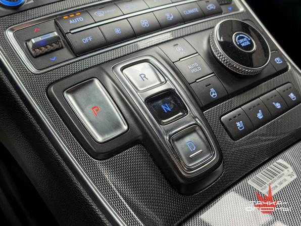 Hyundai Santa Fe IV Рестайлинг с пробегом 2021 года, цена 3 400 000 рублей, 67000 км, внедорожник, Автокод Объявления